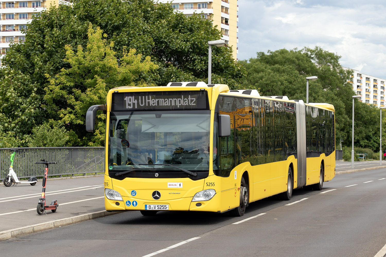 Berlin, Mercedes-Benz Citaro C2 G # 5255; Berlin — SEV · S7/S75 · Wartenberg / Marzahn <> Friedrichsfelde Ost · 14.06.2024 — 17.06.2024