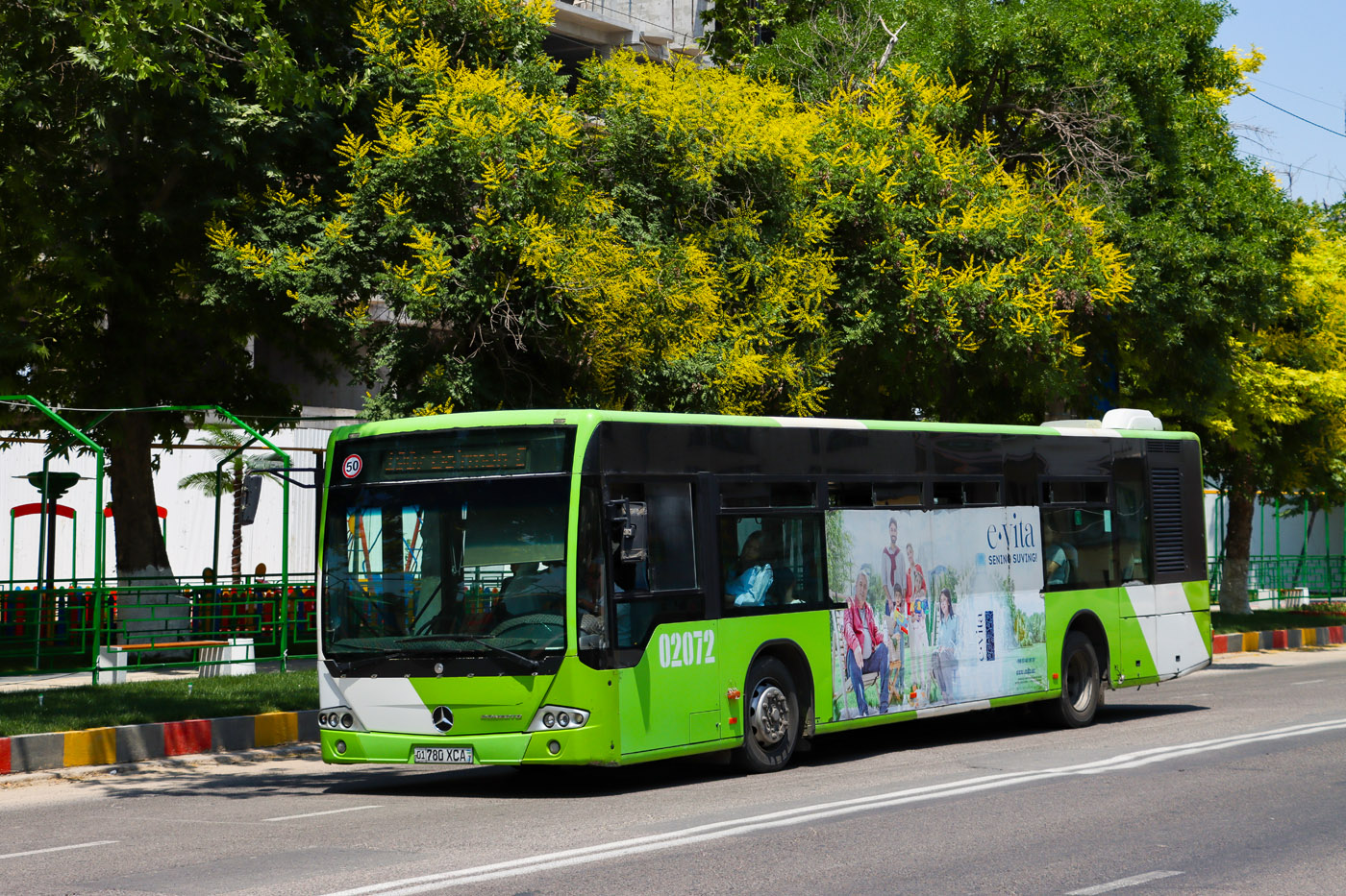 Узбекистан, Mercedes-Benz Conecto II № 02072