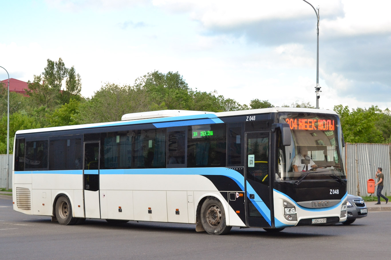 Астана, IVECO Crossway LINE 13M (СарыаркаАвтоПром) № Z048