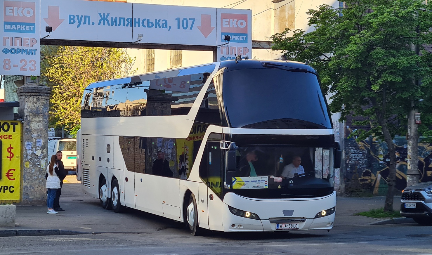 Австрия, Neoplan P06 N1222/3L Skyliner L № W 4158 LO