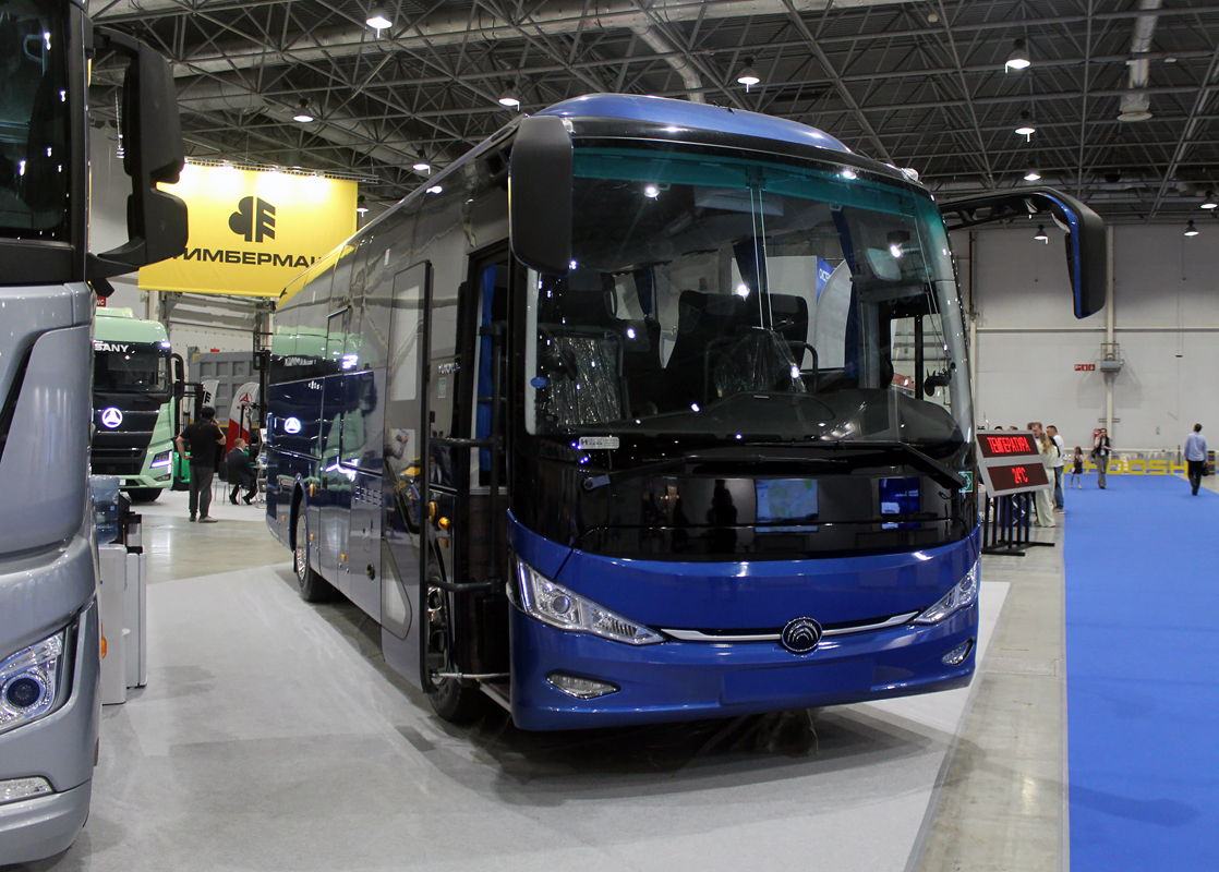 Tomsk region, Yutong ZK6947HN # Н 517 ТХ 70; China — New buses made in China | 新中国汽车; Novosibirsk region — XI Siberian Transport Forums