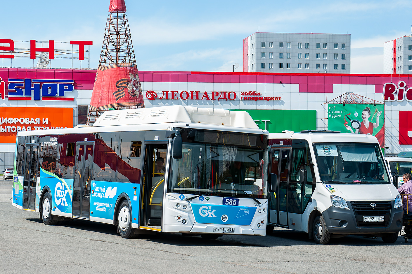 Omsk region, LiAZ-5292.67 (CNG) # 585; Omsk region — 21.06.2024 — XXV City competition of professional skills of bus drivers