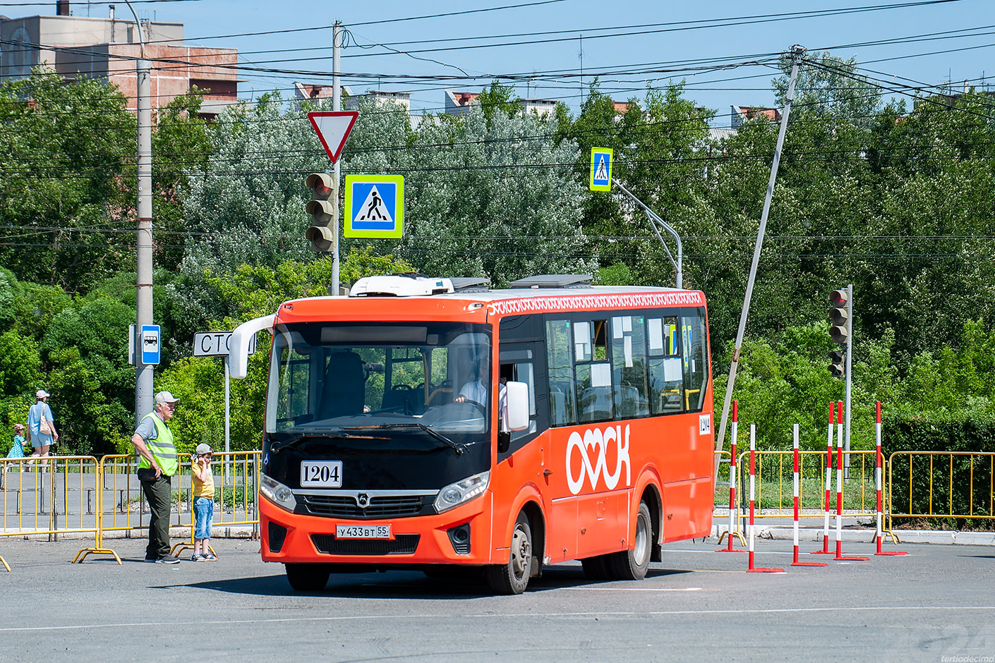 Obwód omski, PAZ-320435-04 "Vector Next" Nr 1204; Obwód omski — 21.06.2024 — XXV City competition of professional skills of bus drivers