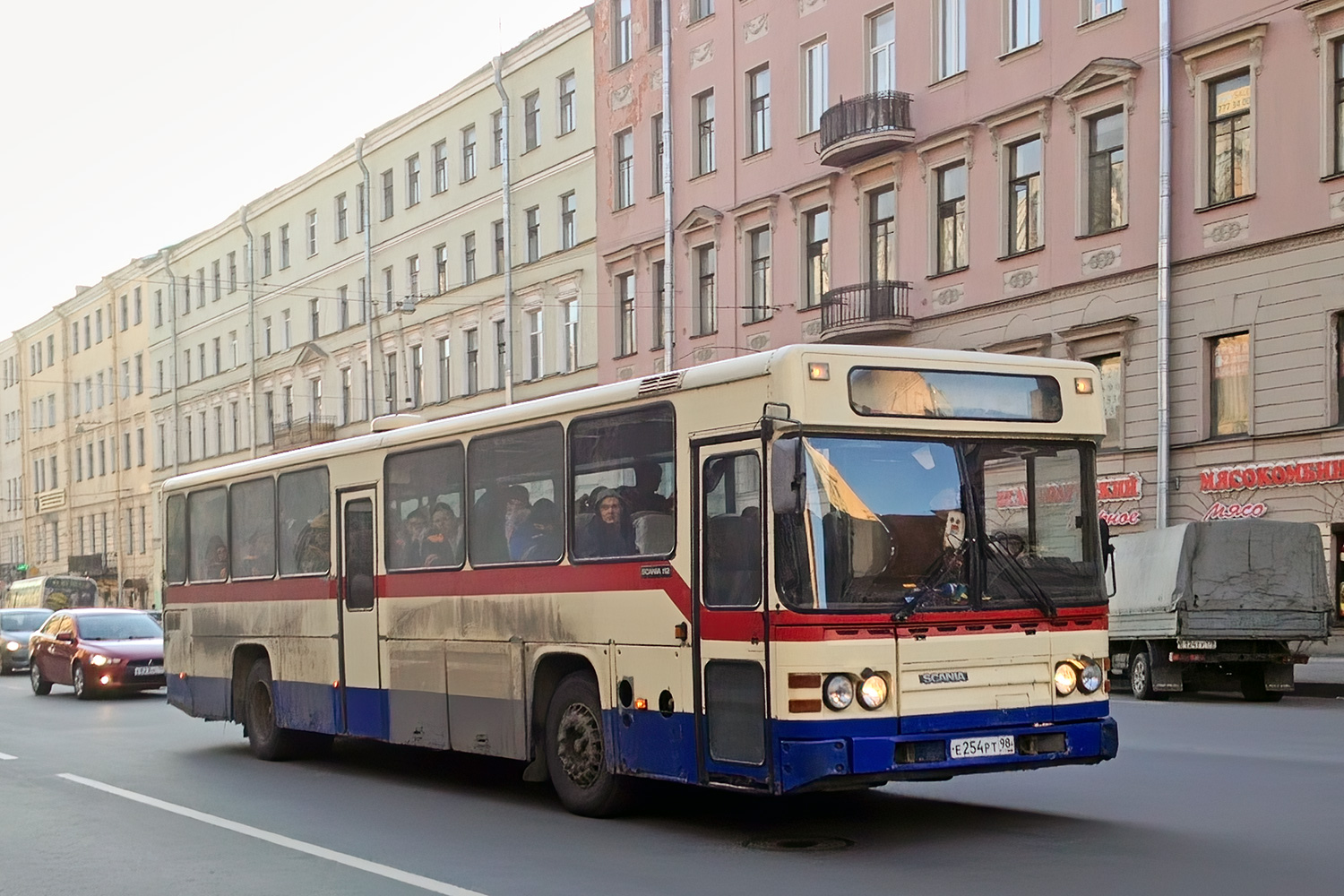 Sankt Petersburg, Scania CN112CLB Nr Е 254 РТ 98