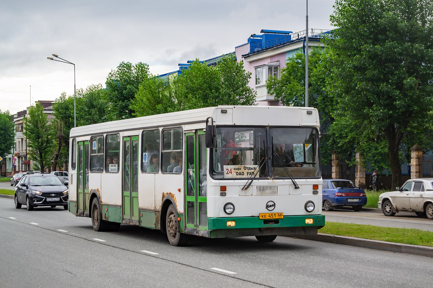 Свердловская область, ЛиАЗ-5256.35 № КЕ 451 66