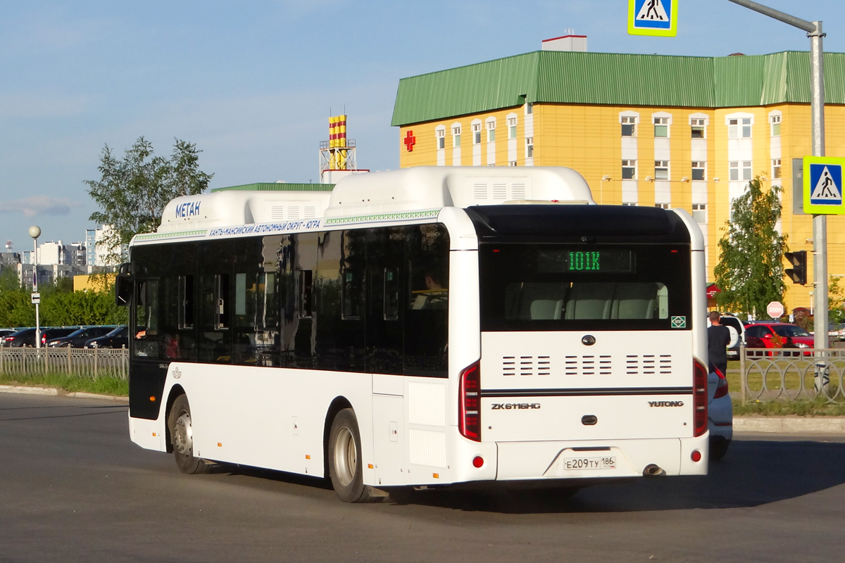 Ханты-Мансийский АО, Yutong ZK6116HG № Е 209 ТУ 186