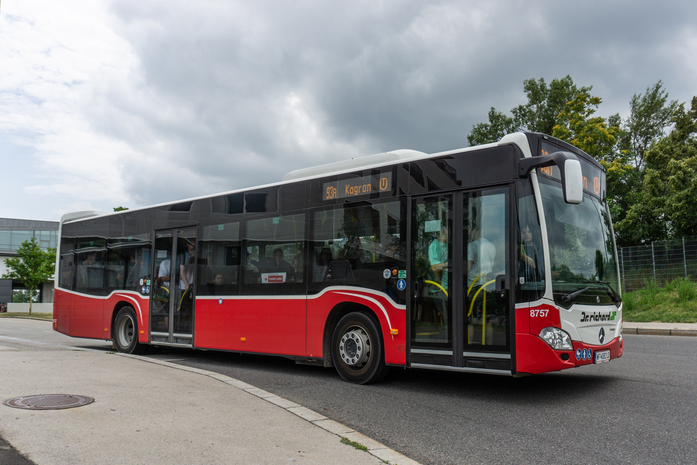 Австрия, Mercedes-Benz Citaro C2 № 8757