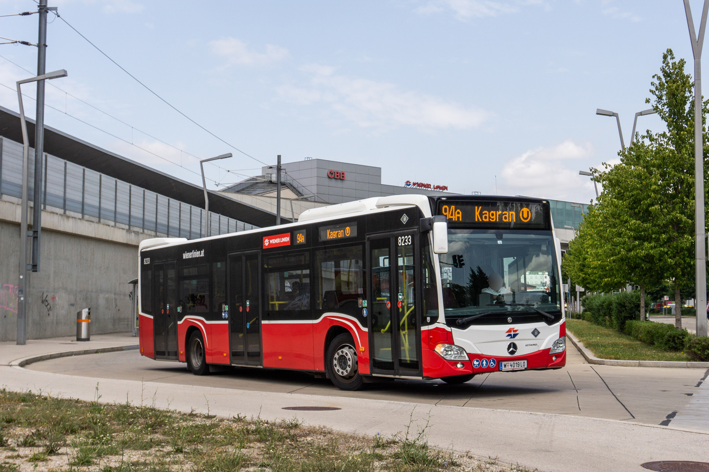 Австрия, Mercedes-Benz Citaro C2 № 8233