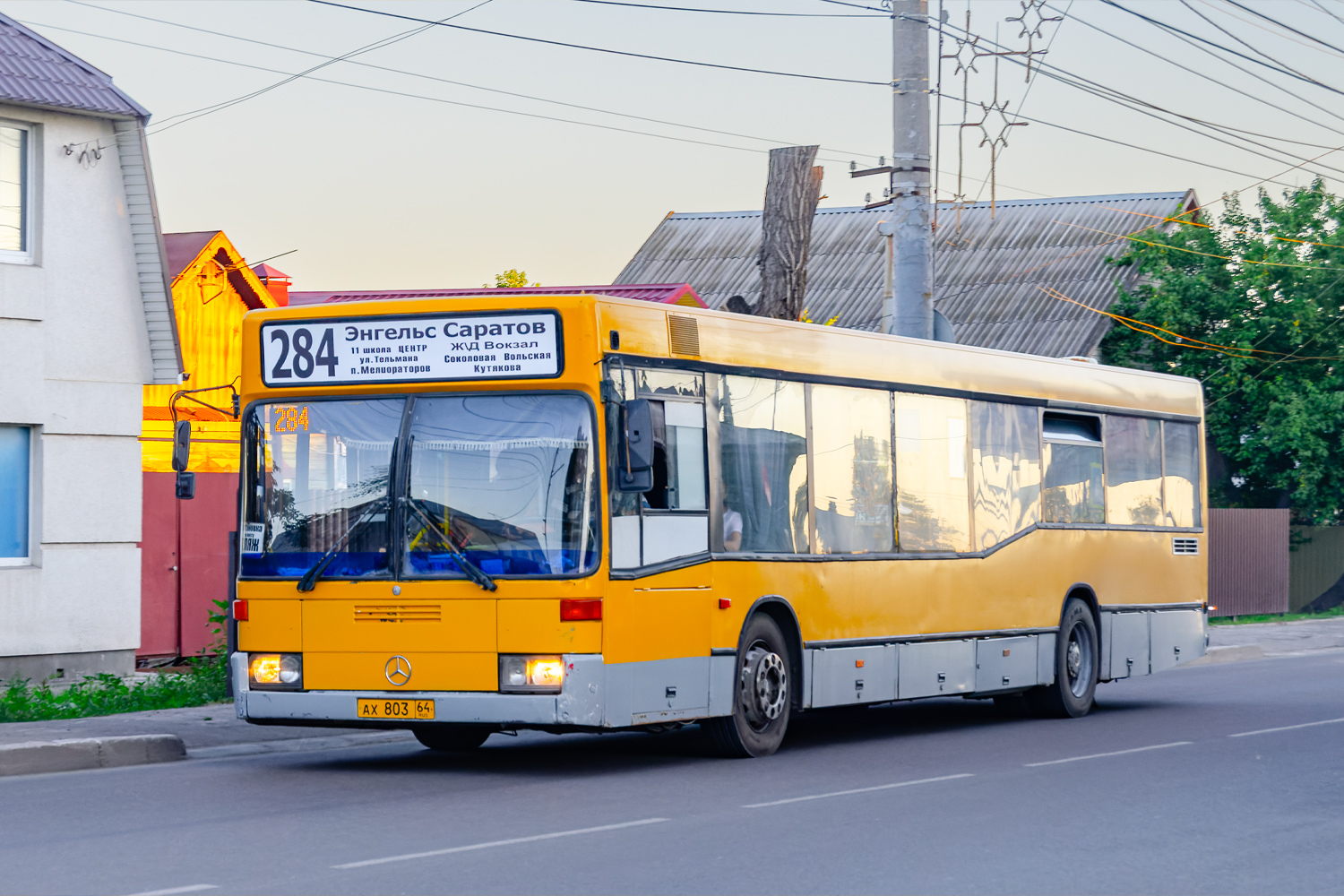 Саратовская область, Mercedes-Benz O405N2 № АХ 803 64