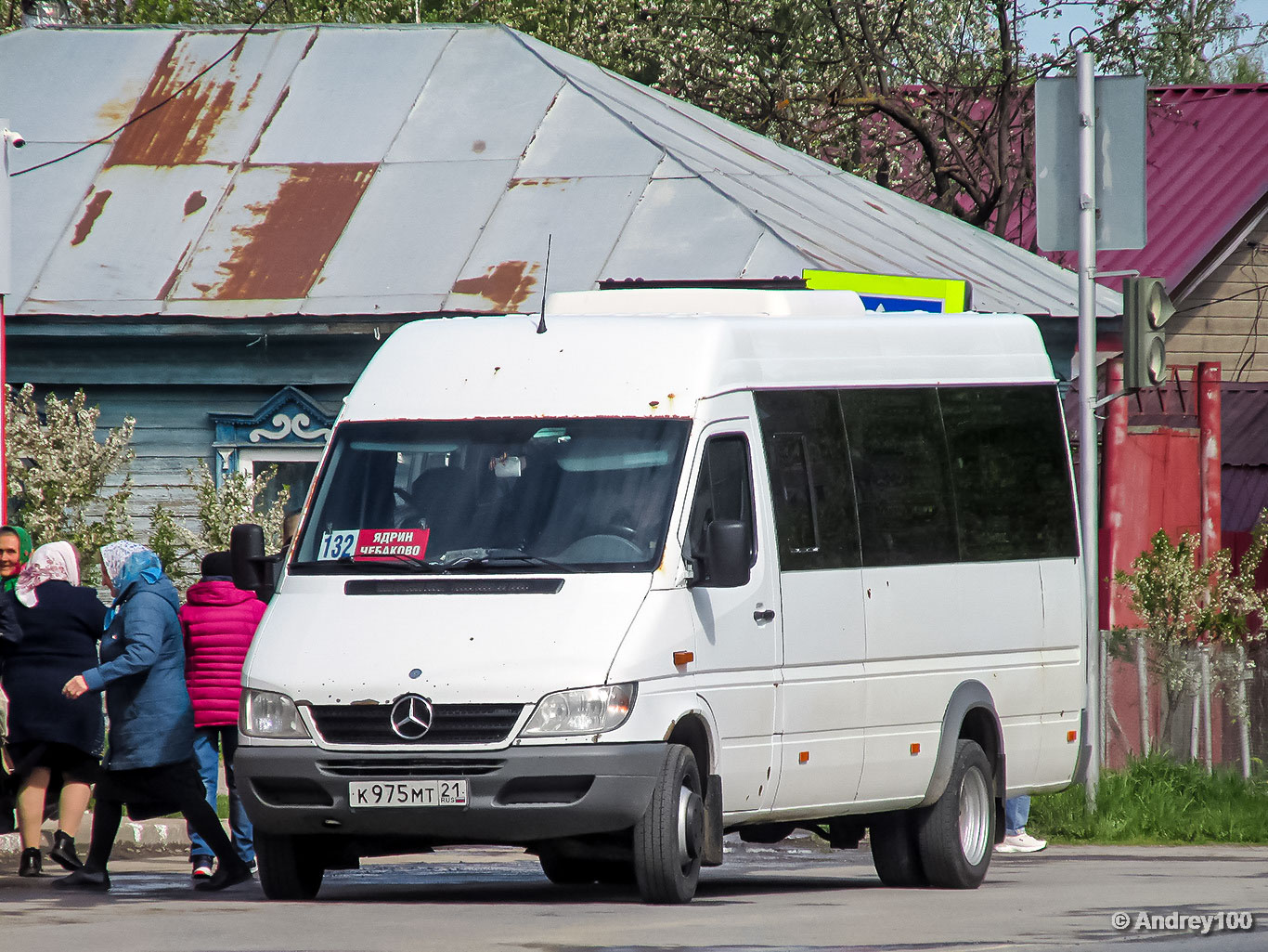 Chuvashia, Luidor-223237 (MB Sprinter Classic) č. К 975 МТ 21