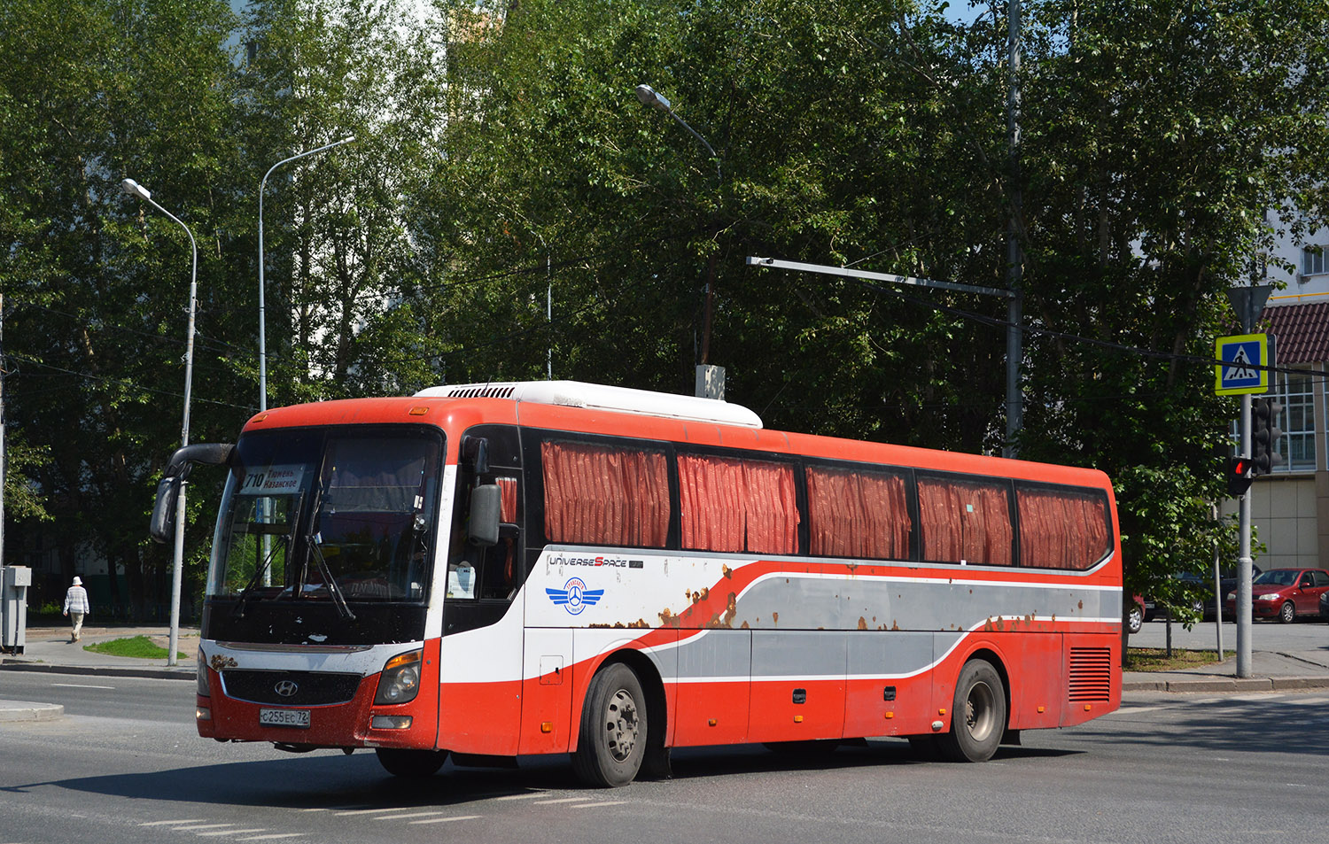 Тюменская область, Hyundai Universe Space Luxury № С 255 ЕС 72