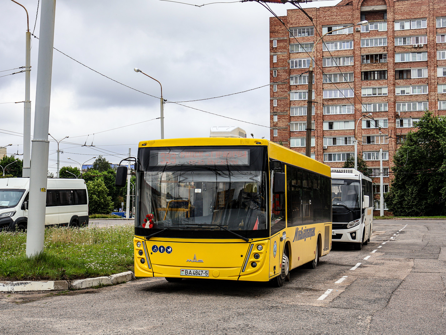 Минская область, МАЗ-206.047 № 239; Минская область, ПАЗ-320405-04 "Vector Next" (межгород) № ВА 2350-5