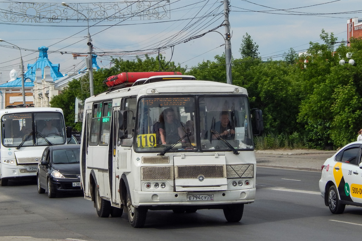 Томская область, ПАЗ-320414-14 "Вектор" № Р 244 ЕС 70; Томская область, ПАЗ-32054 № Е 794 СУ 70