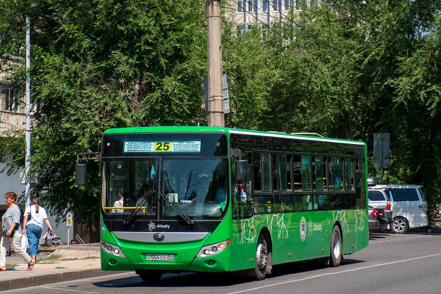 Алматы, Yutong ZK6118HGA № 554 DS 02