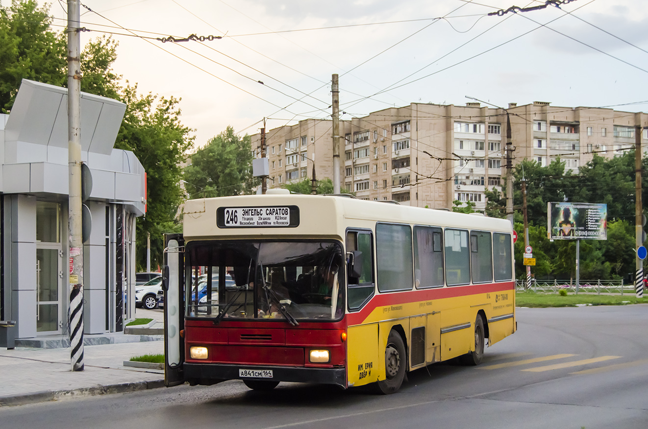 Саратовская область, Hess № А 841 СМ 164