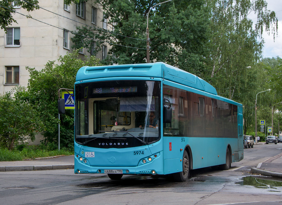 Sankt Petersburg, Volgabus-5270.G2 (CNG) Nr 5974