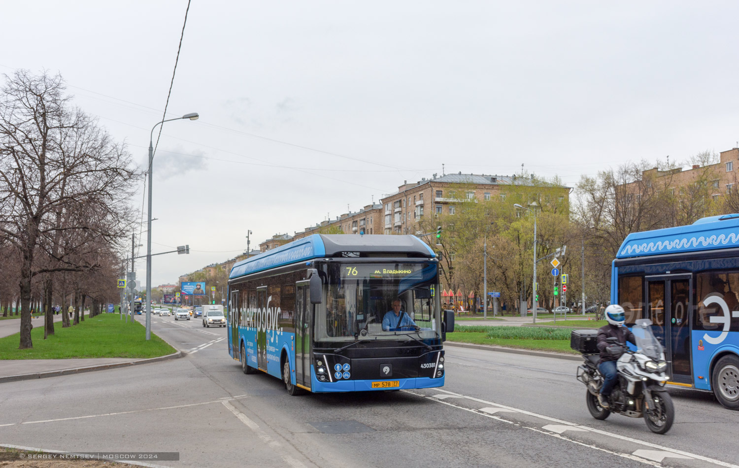 Москва, ЛиАЗ-6274 № 430381