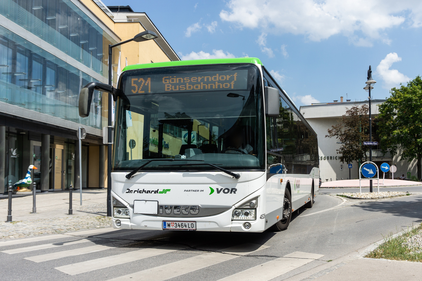 Австрия, IVECO Crossway LE LINE 12M № 4528