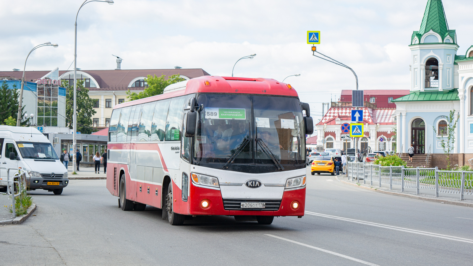 Chelyabinsk region, Kia Granbird č. В 206 ОТ 178