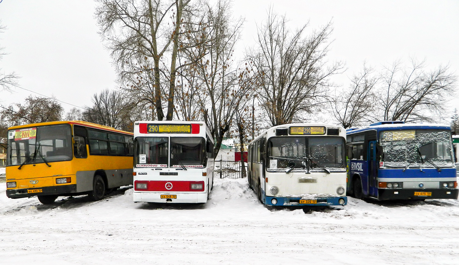 Башкортостан, Mercedes-Benz O325 № ЕА 048 02; Башкортостан, Mercedes-Benz O307 № ЕР 320 02; Башкортостан — Разные фотографии