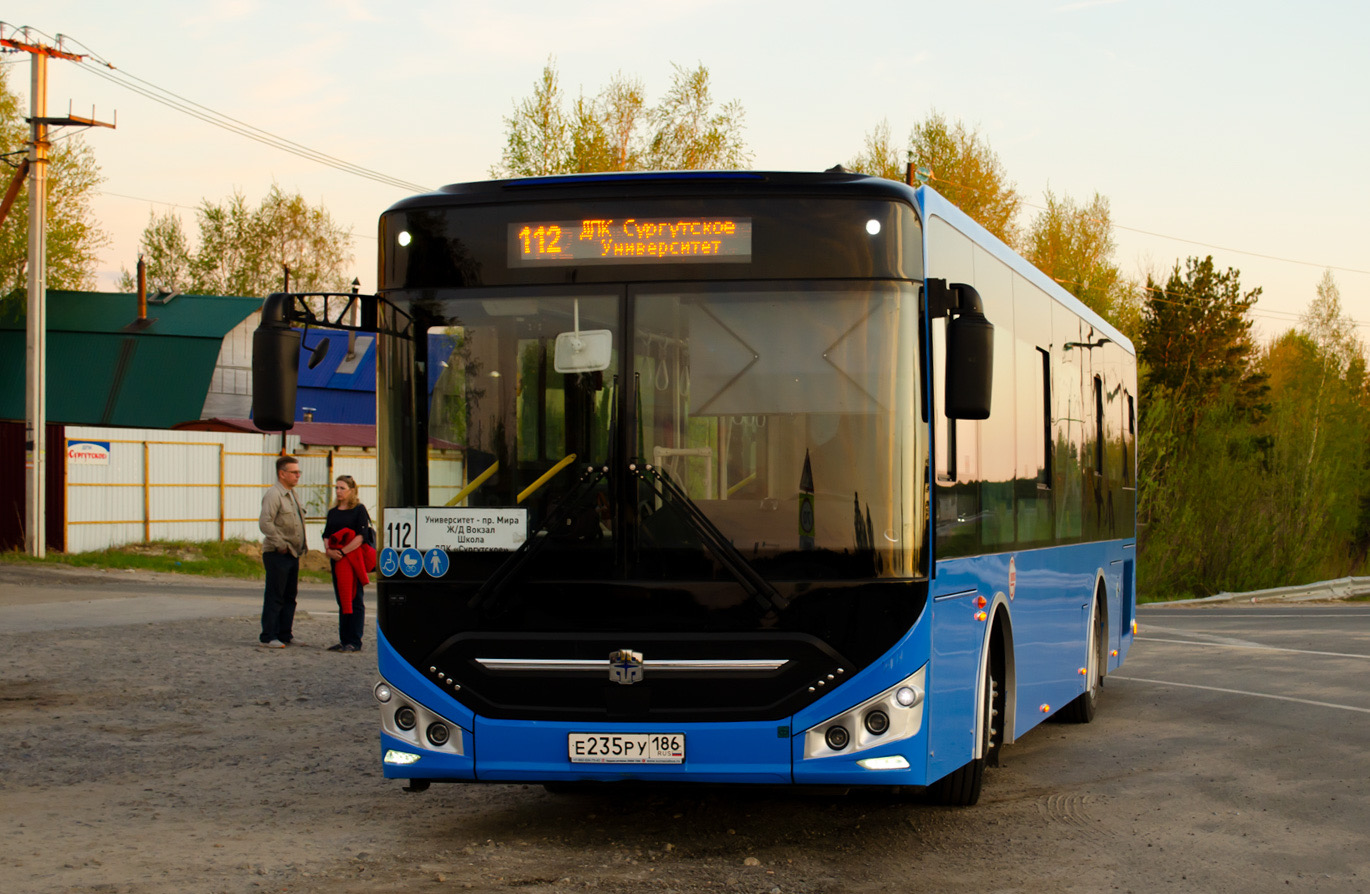 Ханты-Мансийский АО, Zhong Tong LCK6105HG № Е 235 РУ 186