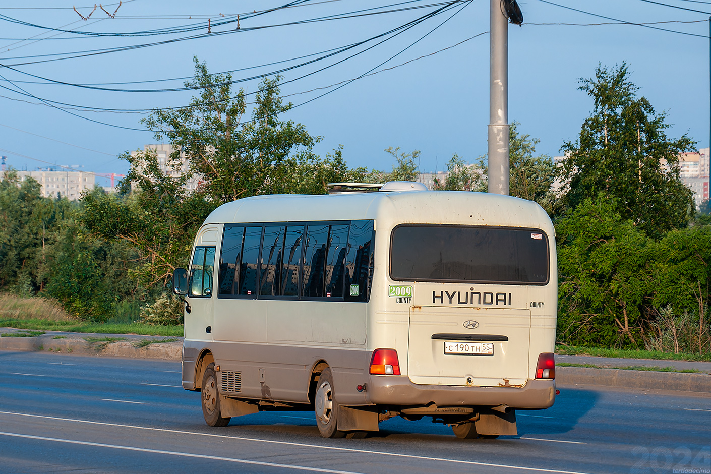 Obwód omski, Hyundai County Deluxe Nr 2009