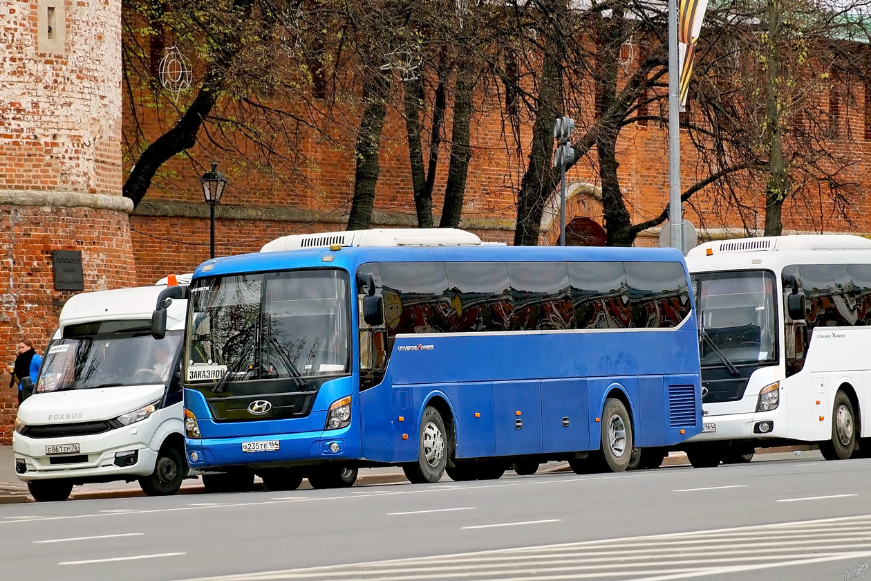 Saratov region, Hyundai Universe Space Luxury Nr. A 235 TE 164