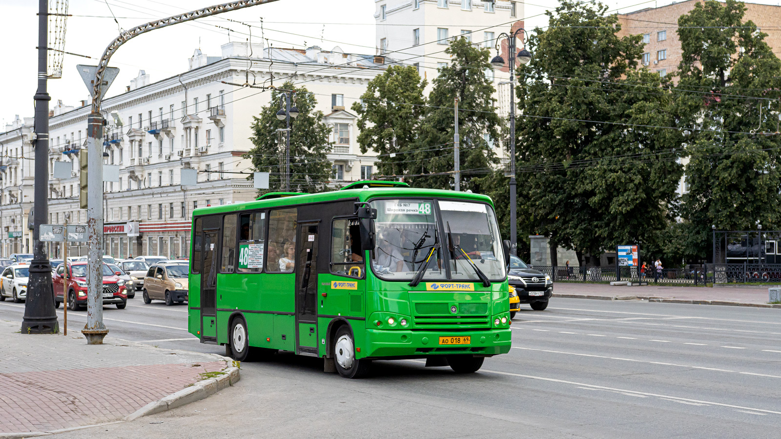 Свердловская область, ПАЗ-320402-04 № АО 018 69