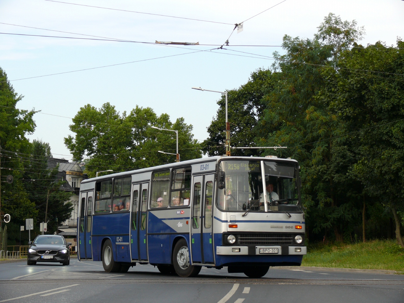 Венгрия, Ikarus 260.46 № 03-01