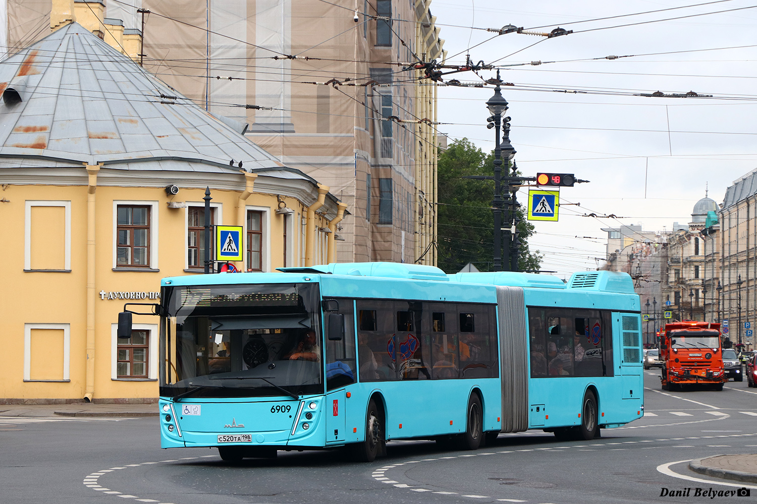 Санкт-Петербург, МАЗ-216.047 № 6909