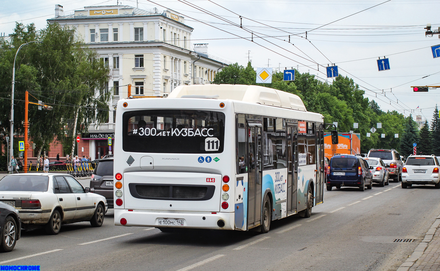 Kemerovo region - Kuzbass, NefAZ-5299-30-56 č. Е 100 МС 142