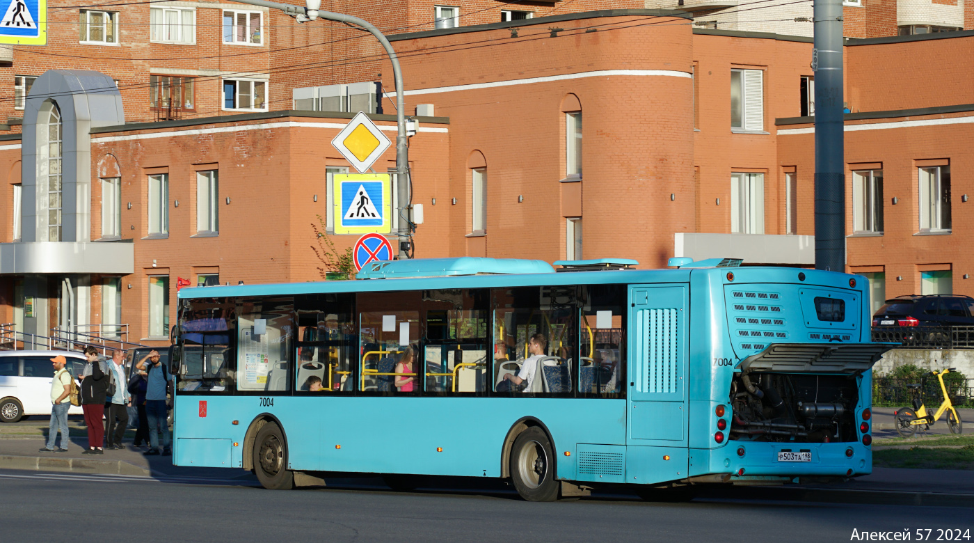Saint Petersburg, Volgabus-5270.G2 (LNG) # 7004