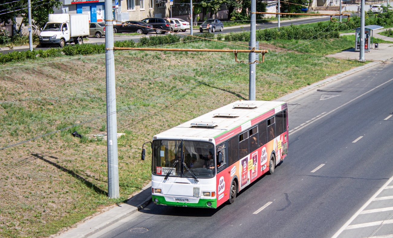 Саратовская область, ЛиАЗ-5293.53 № В 866 КВ 178