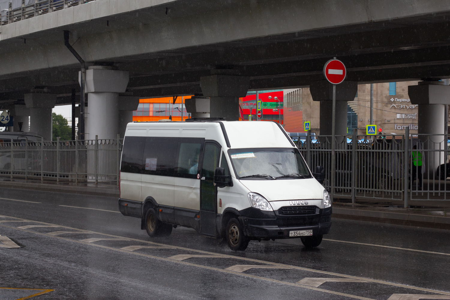 Москва, Нижегородец-2227UU (IVECO Daily) № Т 354 НО 750