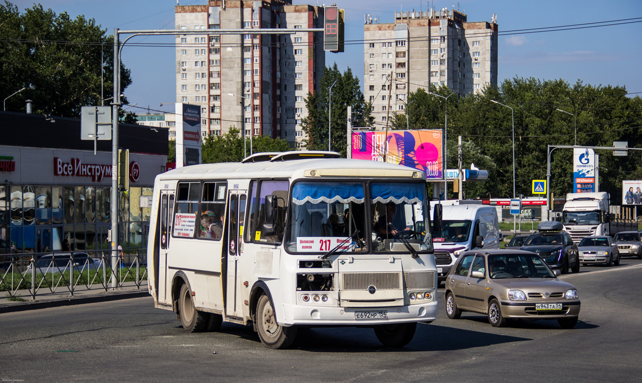 Новосибирская область, ПАЗ-32054 № Е 692 МР 154