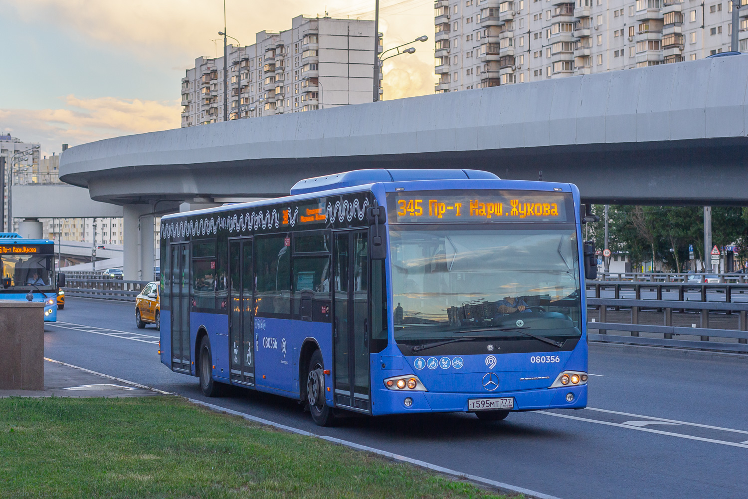 Москва, Mercedes-Benz Conecto II № 080356