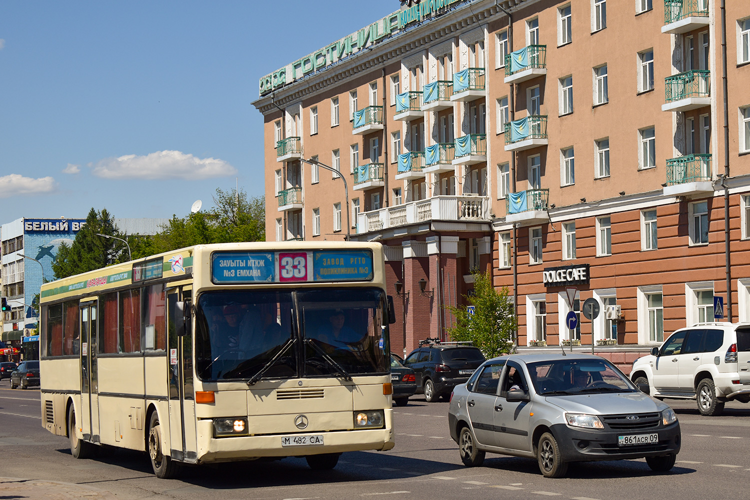 Karagandy province, Mercedes-Benz O405 č. M 482 CA