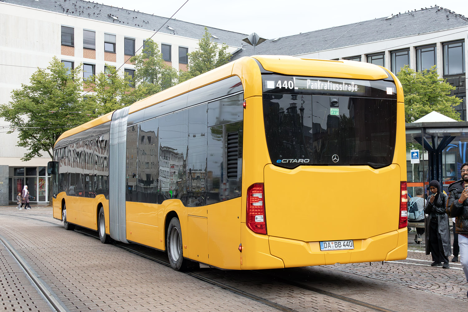 Гессен, Mercedes-Benz eCitaro G № 440; Гессен — Umleitungen · Gleisarbeiten am Ernst-Ludwigs-Platz · Darmstadt · 13.07.2024 — 25.08.2024