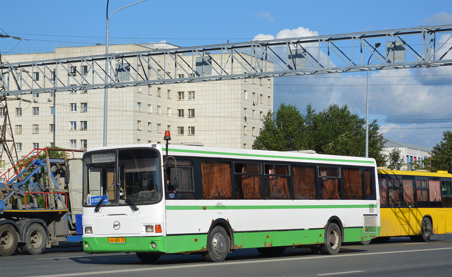 Тюменская область, ЛиАЗ-5256.53-01 № АВ 685 72