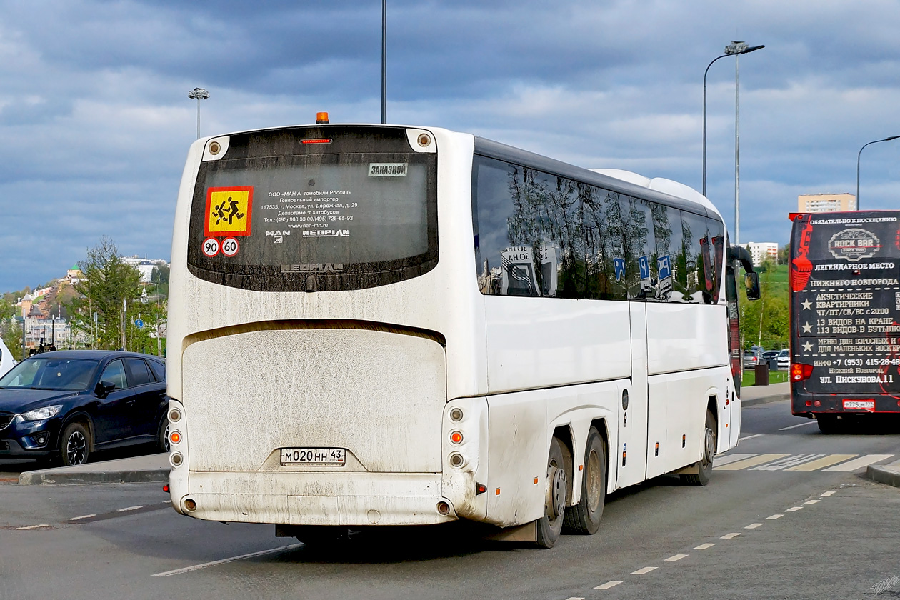 Кировская область, Neoplan P22 N2216/3SHDL Tourliner SHDL № М 020 НН 43