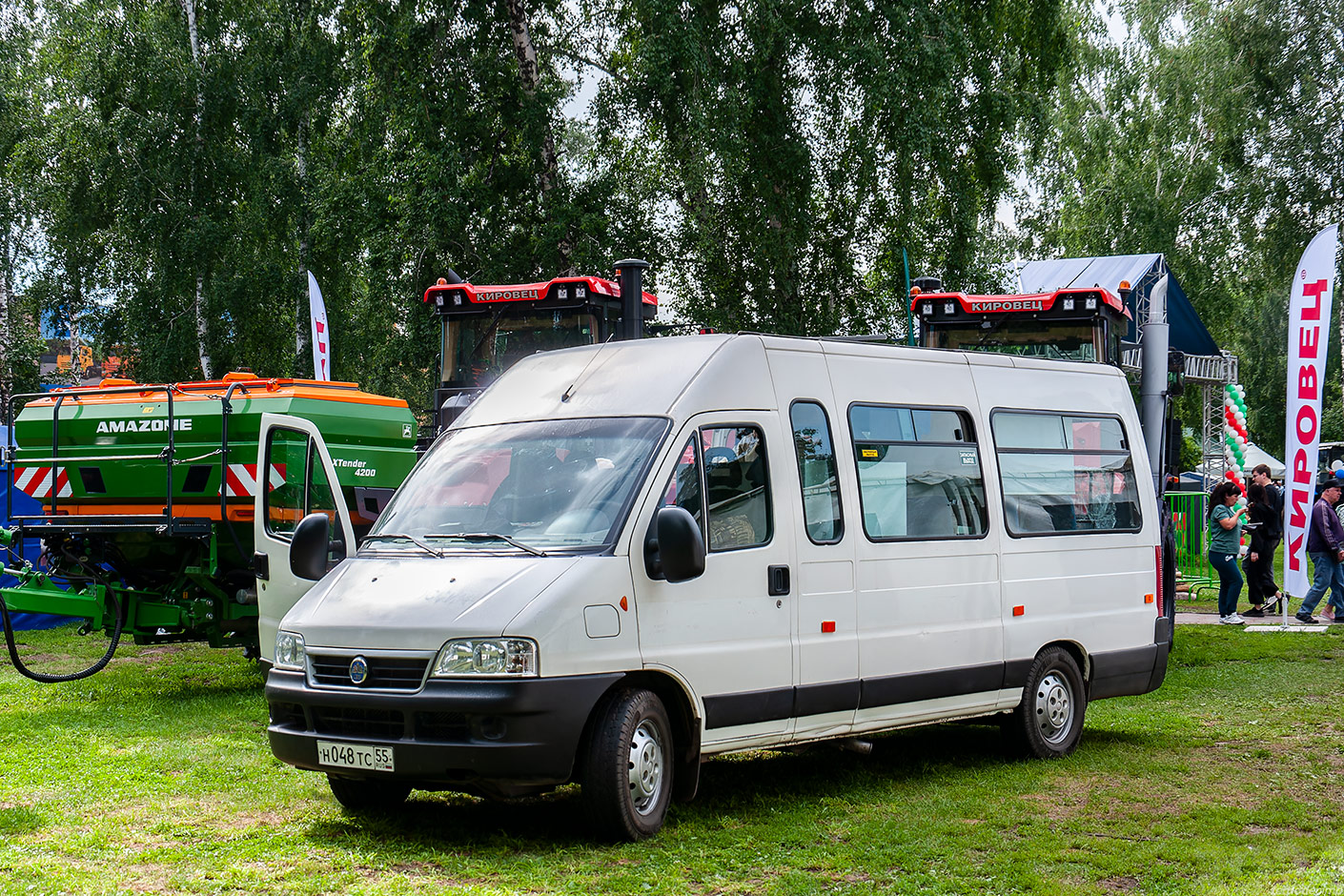 Омская область, FIAT Ducato 244 [RUS] № Н 048 ТС 55; Омская область — Выставки