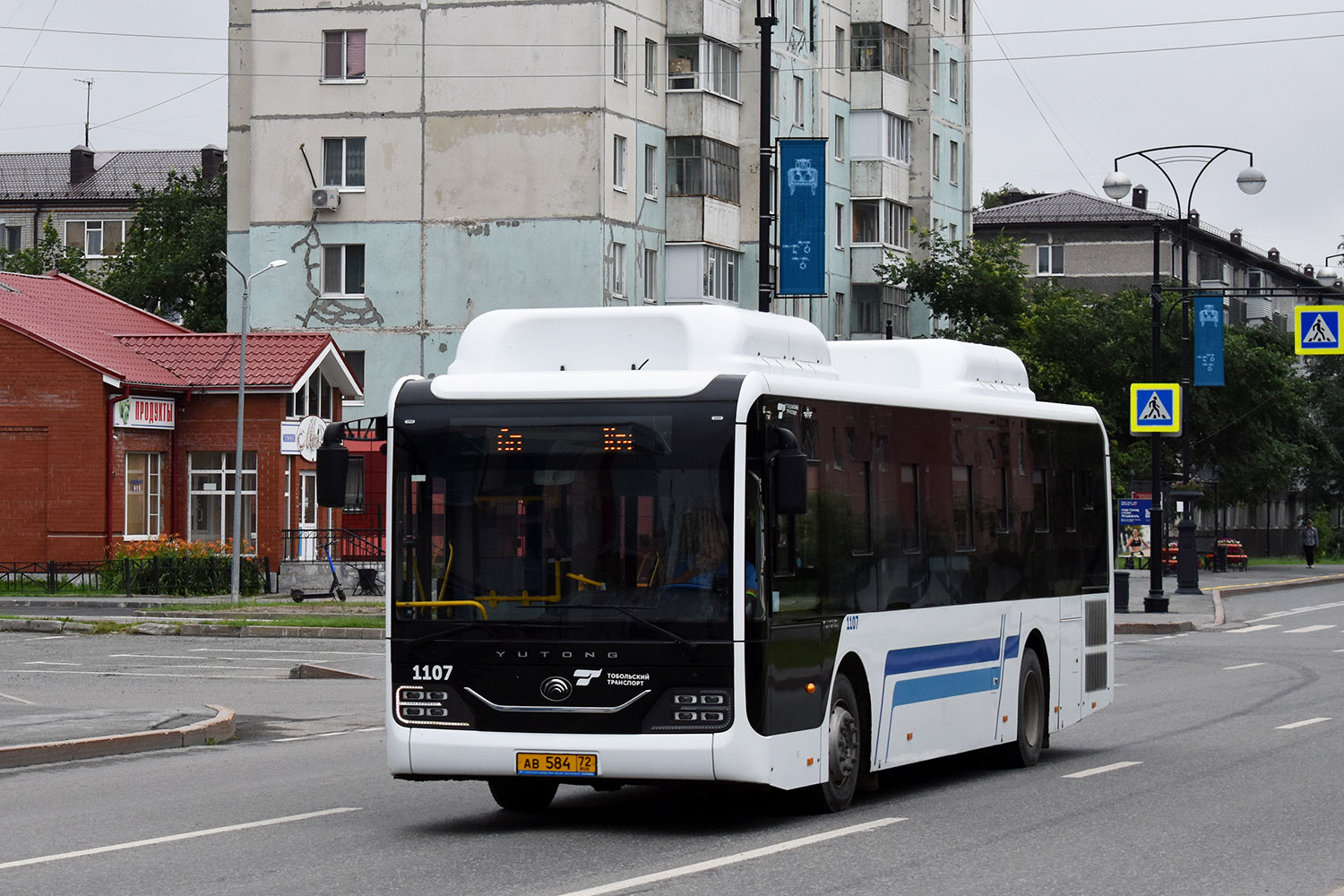 Тюменская область, Yutong ZK6116HG № 1107