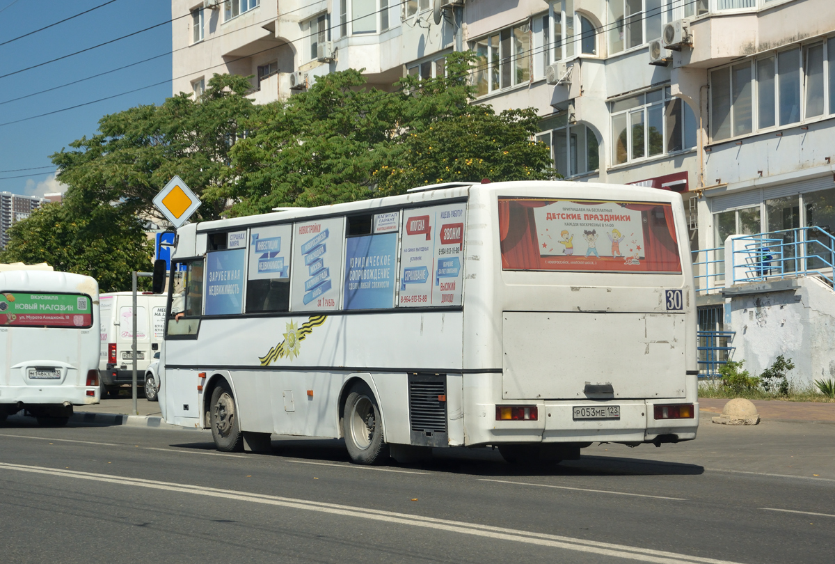 Краснадарскі край, КАвЗ-4235-31 (2-2) № Р 053 МЕ 123