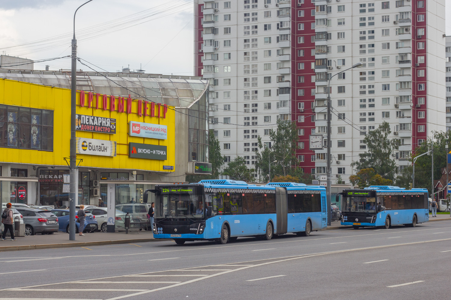 Moskau, LiAZ-6213.65 Nr. 030106