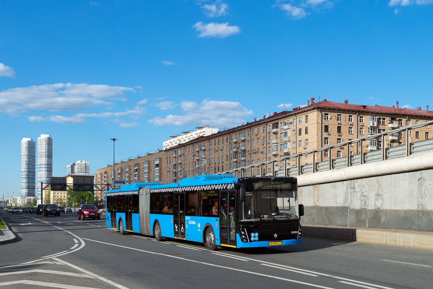 Moskau, LiAZ-6213.65 Nr. 030864