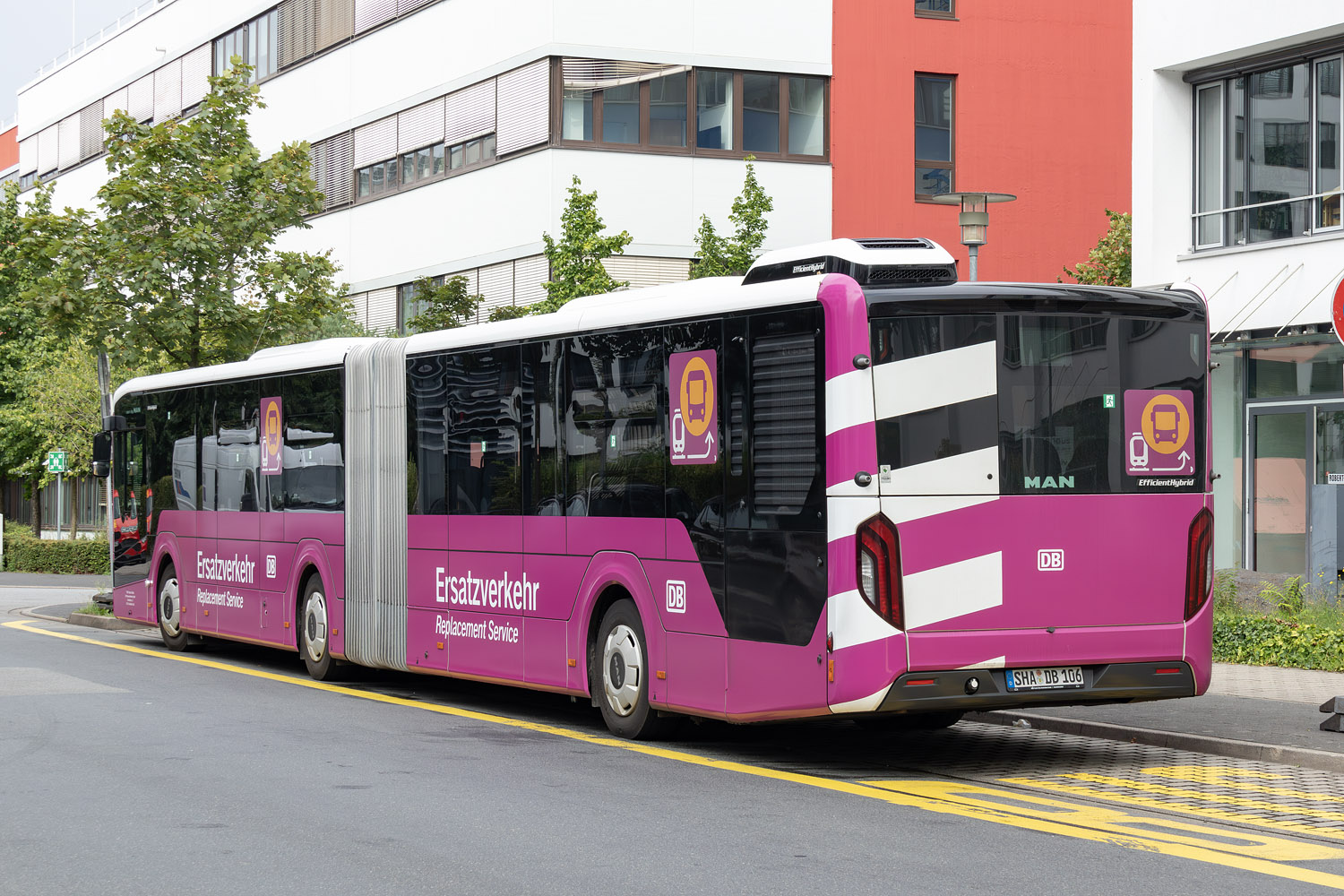 Baden-Württemberg, MAN 18C Lion's City 18 NG360 EfficientHybrid Nr. SHA-DB 106; Hessen — SEV · Riedbahn · Frankfurt am Main <> Mannheim · 15.07.2024 — 14.12.2024