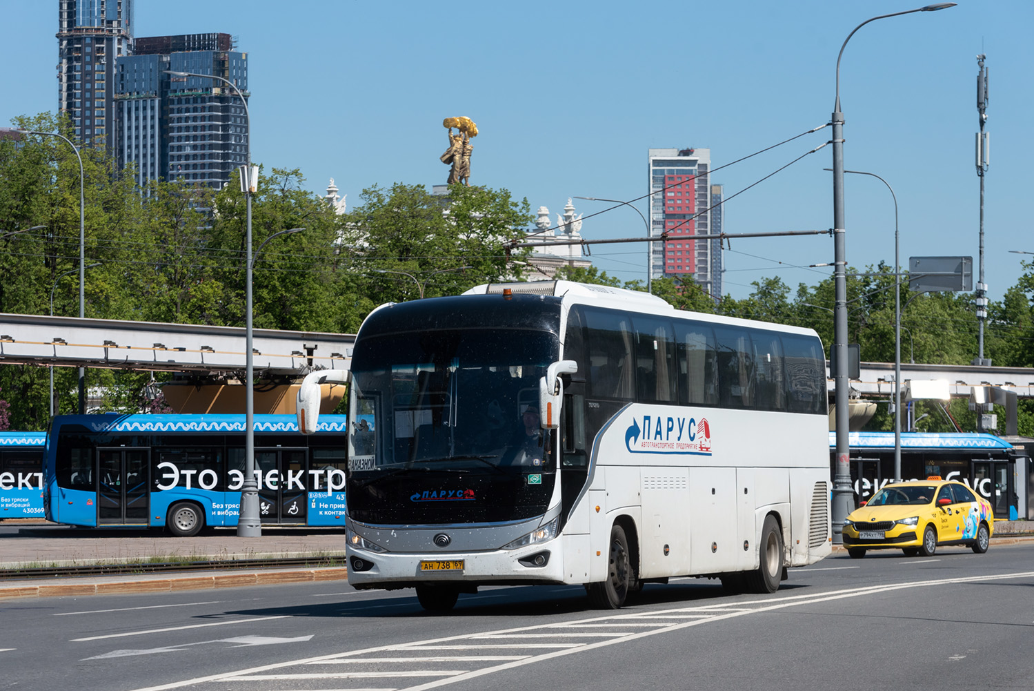 Тверская область, Yutong ZK6128HN № АН 738 69