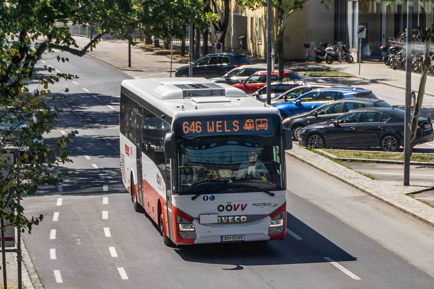 Австрия, IVECO Crossway LINE 12M № BD 16399