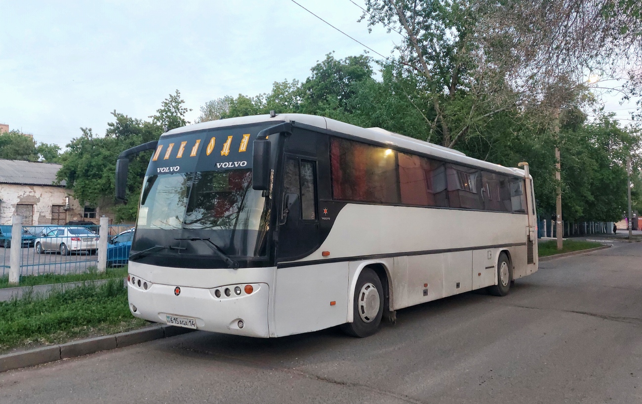 Павлодарская область, Marcopolo Viaggio II 330 № 615 AGA 14