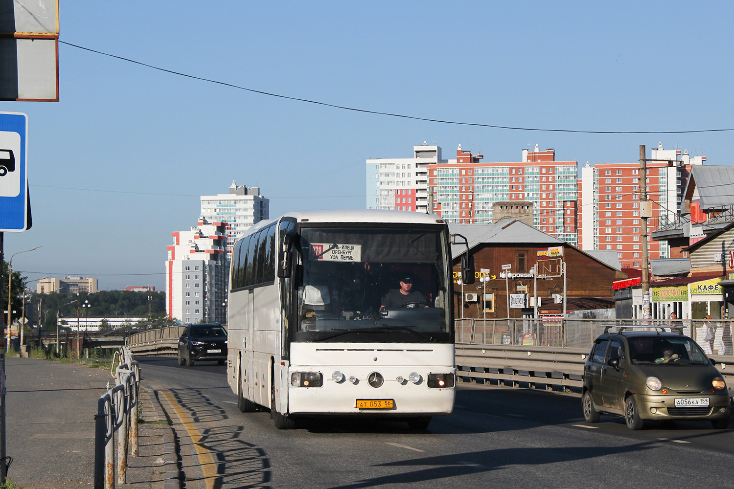 Оренбургская область, Mercedes-Benz O350-15RHD Tourismo № АТ 053 56